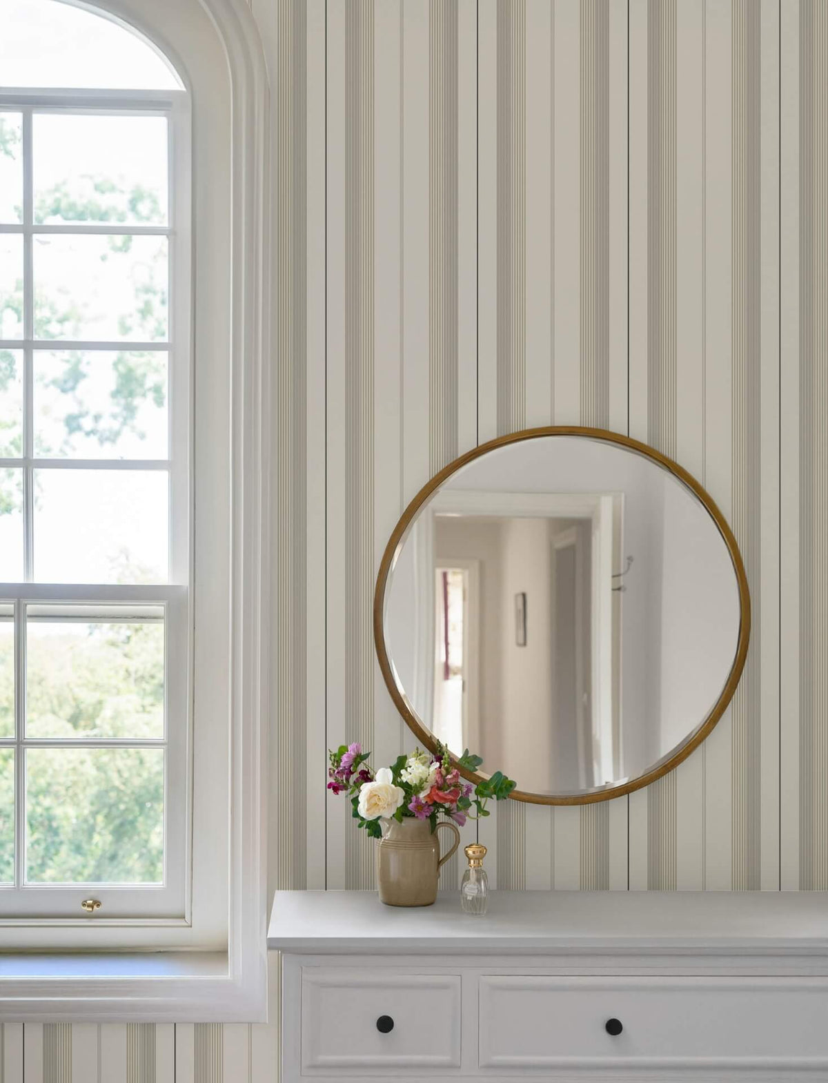 Herrgard Neutral Stripe