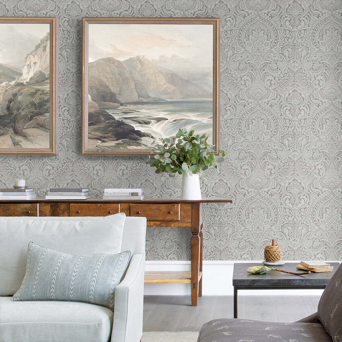 Artemis Floral Damask